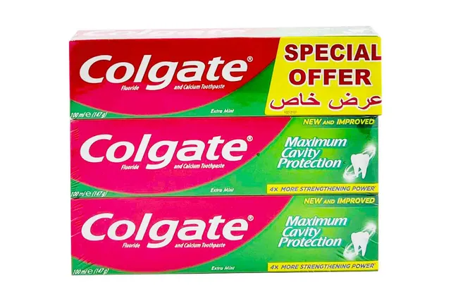COLGATE EXTRA MINT TOOTHPASTE 3X100ML SPECIAL OFFER