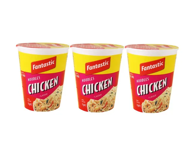 FANTASTIC CUP NOODLES CHICKEN 3X70G