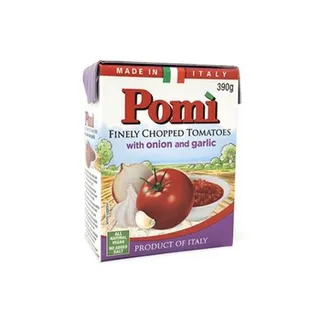 Pomi Fine Chopped Tomato Sauce with Onion & Garlic