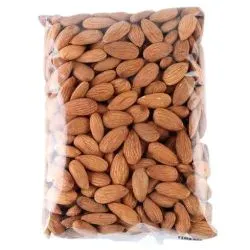 لوز نيء