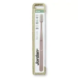 Jordan Green Clean Toothbrush Medium