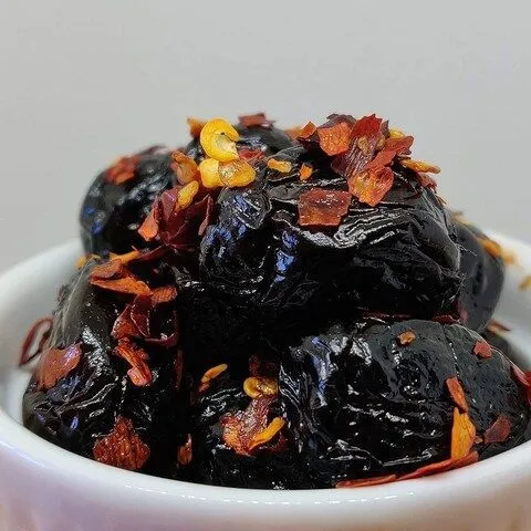 Moroccan Black Olives Slashed Spicy 1kg