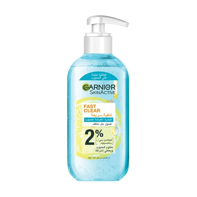 Garnier Fast Clear Vitamin C and Salicylic Acid Cleanser, 200ml