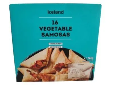 Iceland Vegetable Samosas, 16 Pack, 240g
