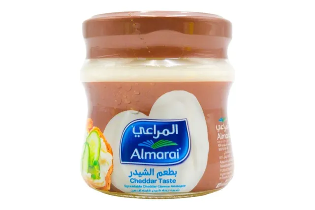 Almarai Cheddar Taste Cheese Gold