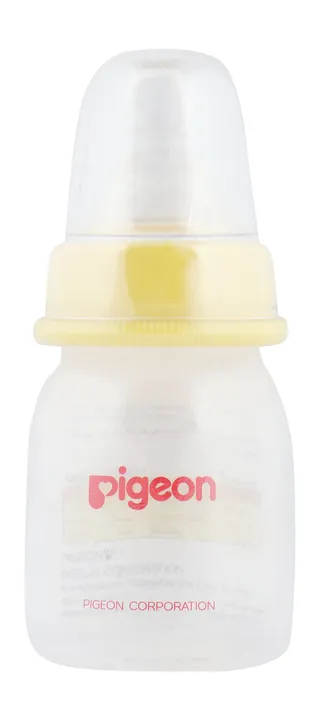 Pigeon Yellow 50ml Plastic Juice Feeder Bottle (6-7 Months), 1 Piece