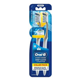 Oral-B Pro-Expert Bacteria Blast Medium Manual Toothbrush Multicolour 2 Pieces