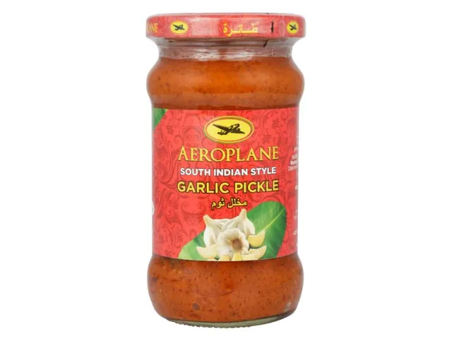 Aeroplane Garlic Pickle 300 g
