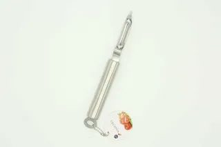 Tanisha P-Shape Peeler 1234