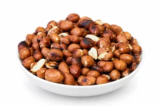 Peanut Roasted In Oil With Skin On